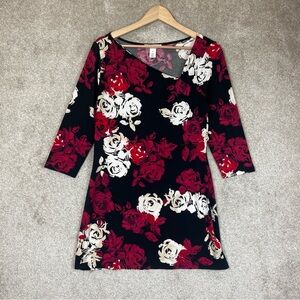 White House Black Market Tunic Womens Medium Black Red Floral 3/4 Sleeve- 3789